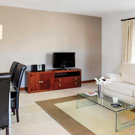 Sleeps 6 Pool Air Con Wifi 빌라